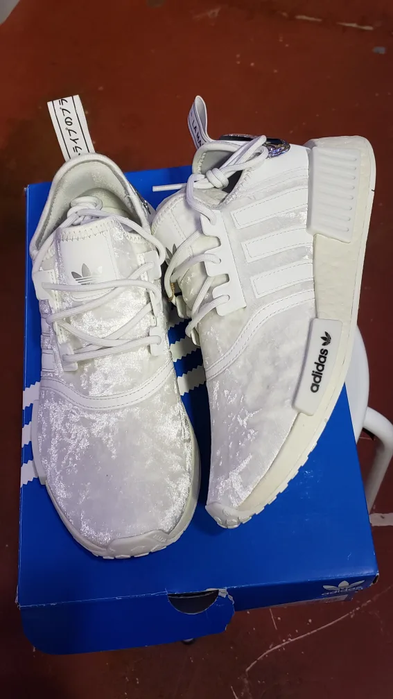 Brand New Adidas NMD_R1 W White Velvet running shoes $125 image indicator(3)