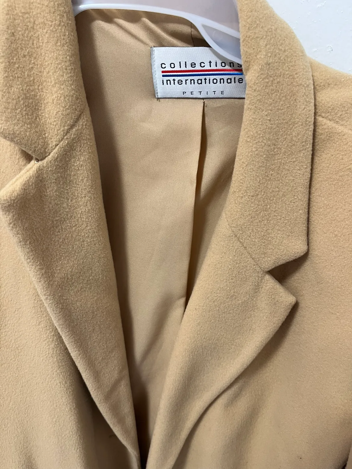 Collection Internationale Petite Women's Coat image indicator(3)