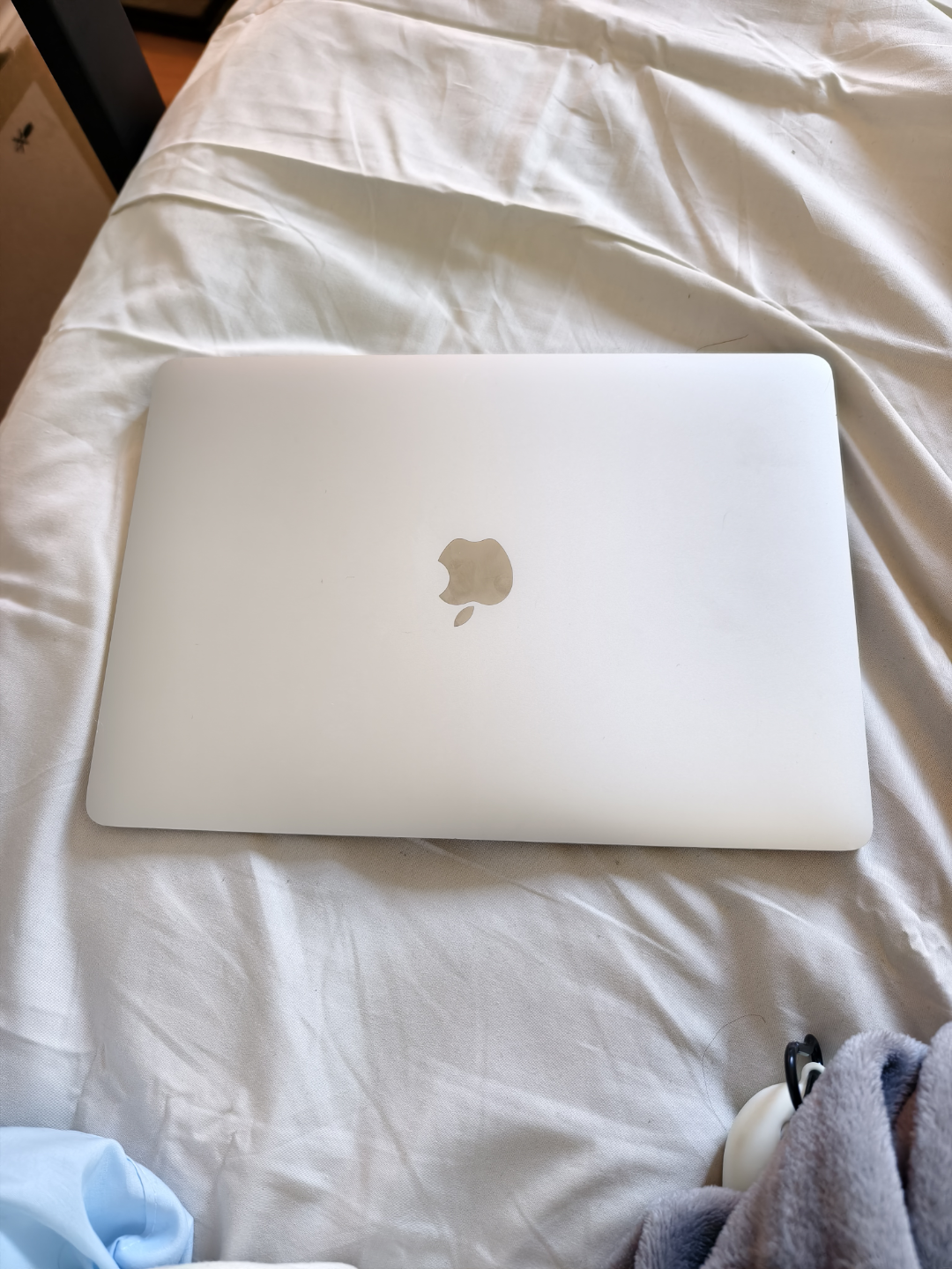 MacBook Air - Excellent Condition