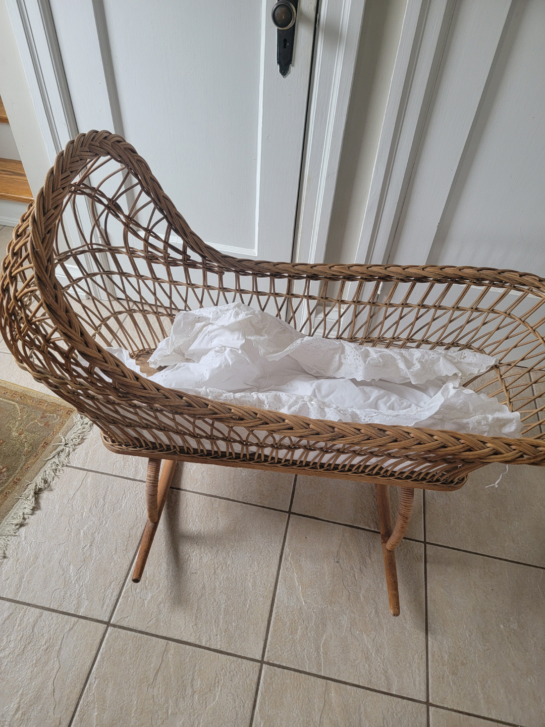 antique Wicker Rocking Baby Bassinet - photo 3