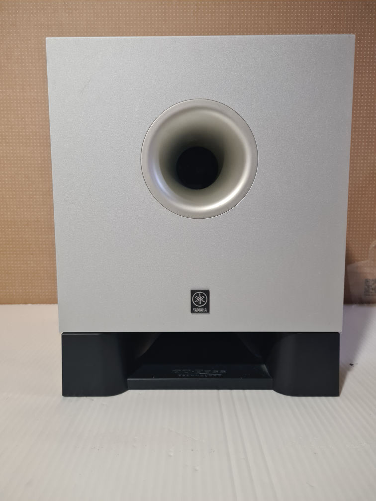 Yamaha YST-SW011 Subwoofer