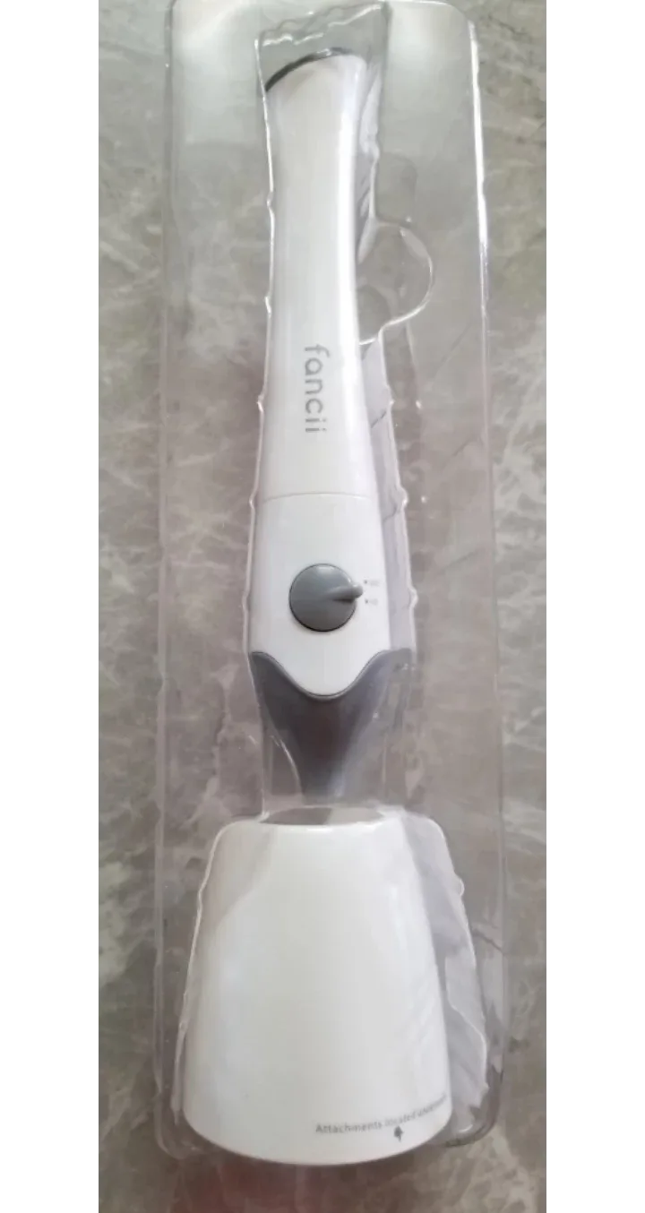 MYNT Manic Pedi Set with UV Dryer  Thrifty pick 💚 image indicator(4)