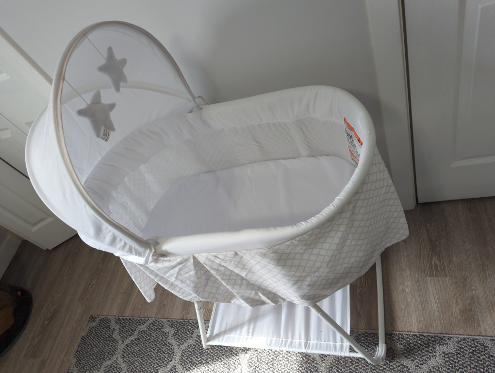 Baby Bassinet with Canopy
