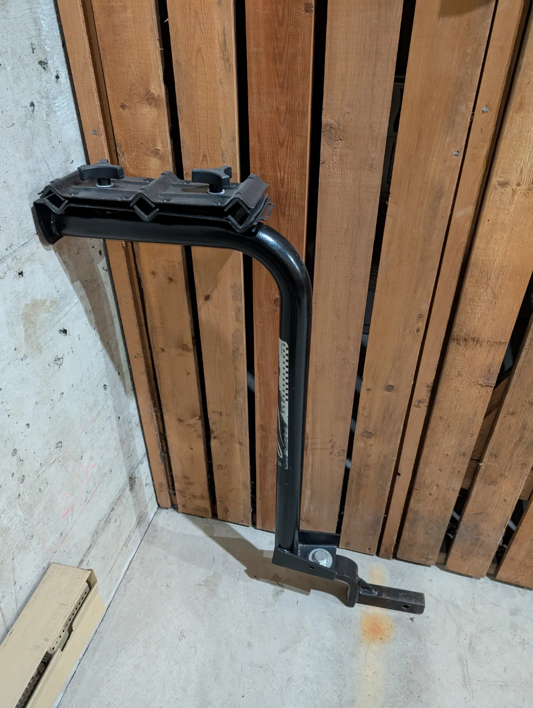 Raleigh Mountain Bike + Accessories + New Helmet + Bike Rack image indicator(2)