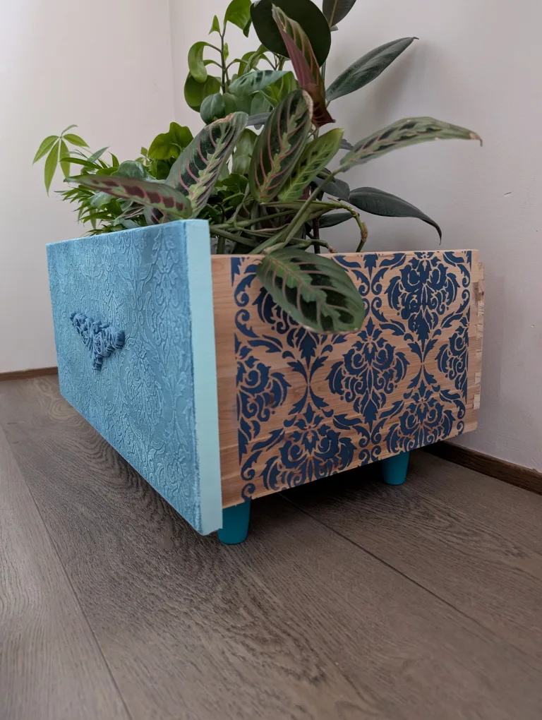 Upcycled Drawer Planter Box - Indoor use 💚 image indicator(6)