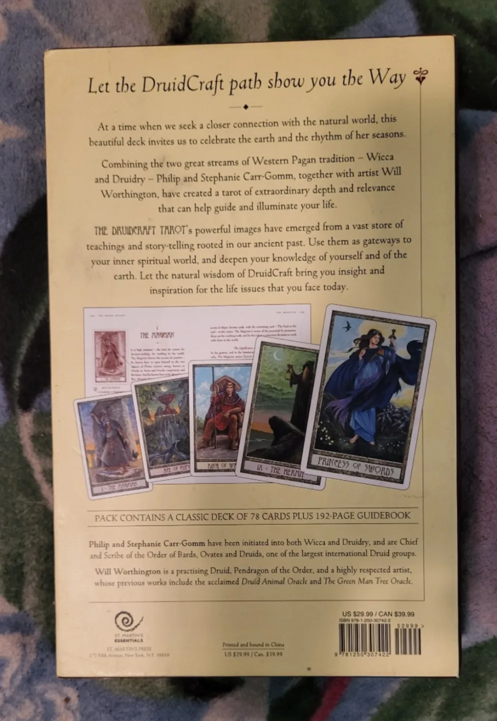 Tarot and Oracle Card Decks Bundle image indicator(9)