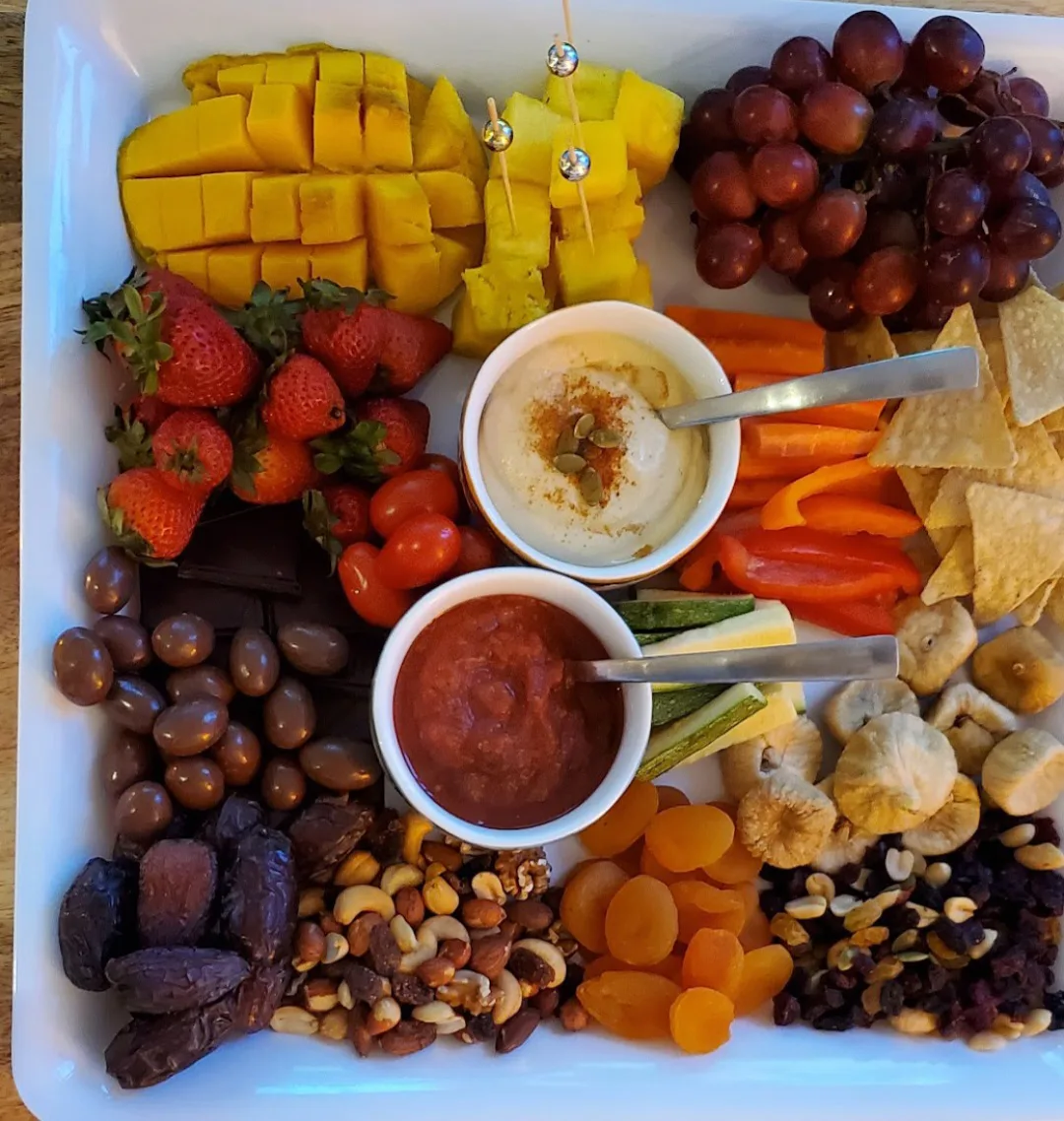 Unique Shaped Wooden Serving Platter image indicator(5)