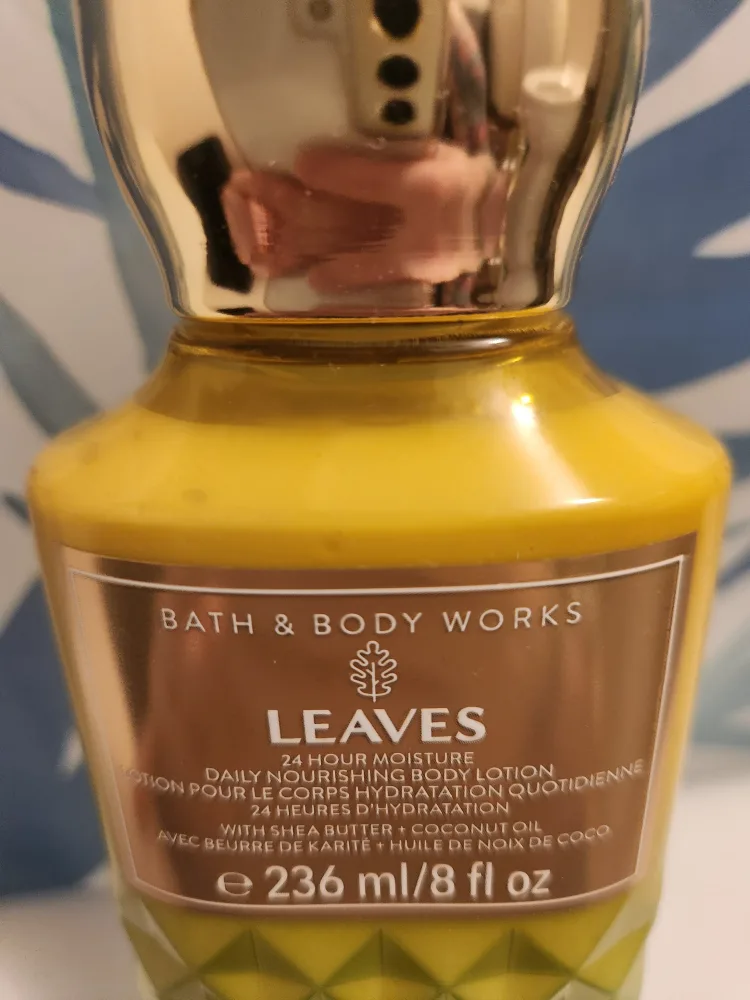 Bath & Body Works Leaves Body Lotion image indicator(2)
