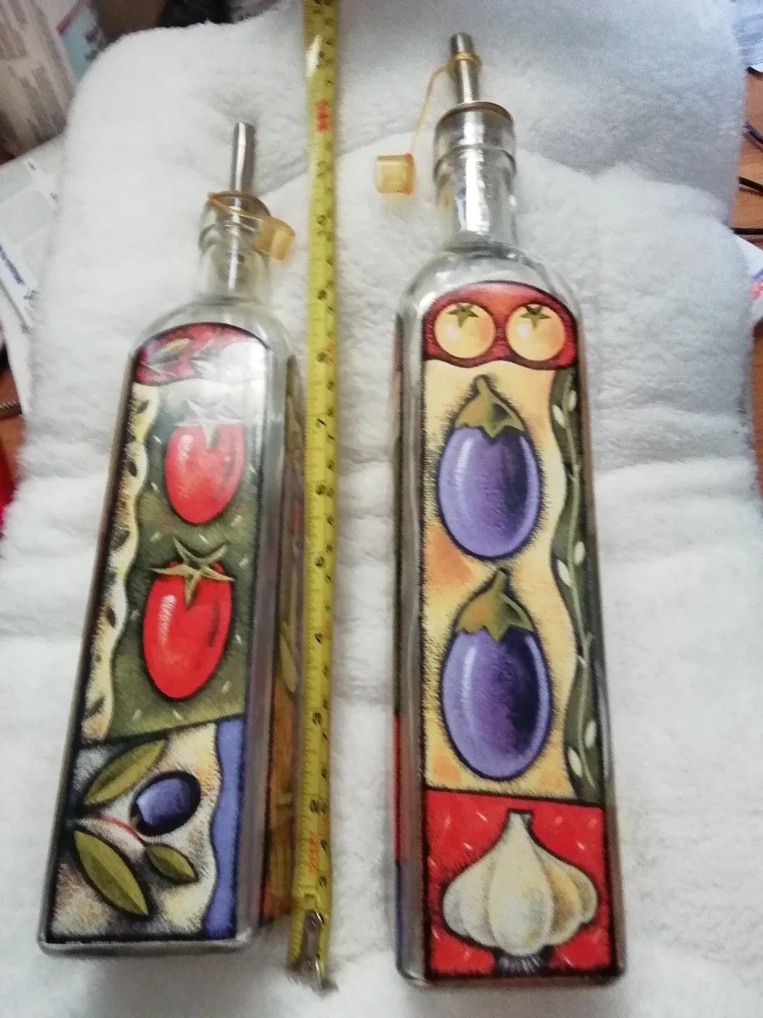 Set of two glass oil and vinegar dispensers 💚 image indicator(2)