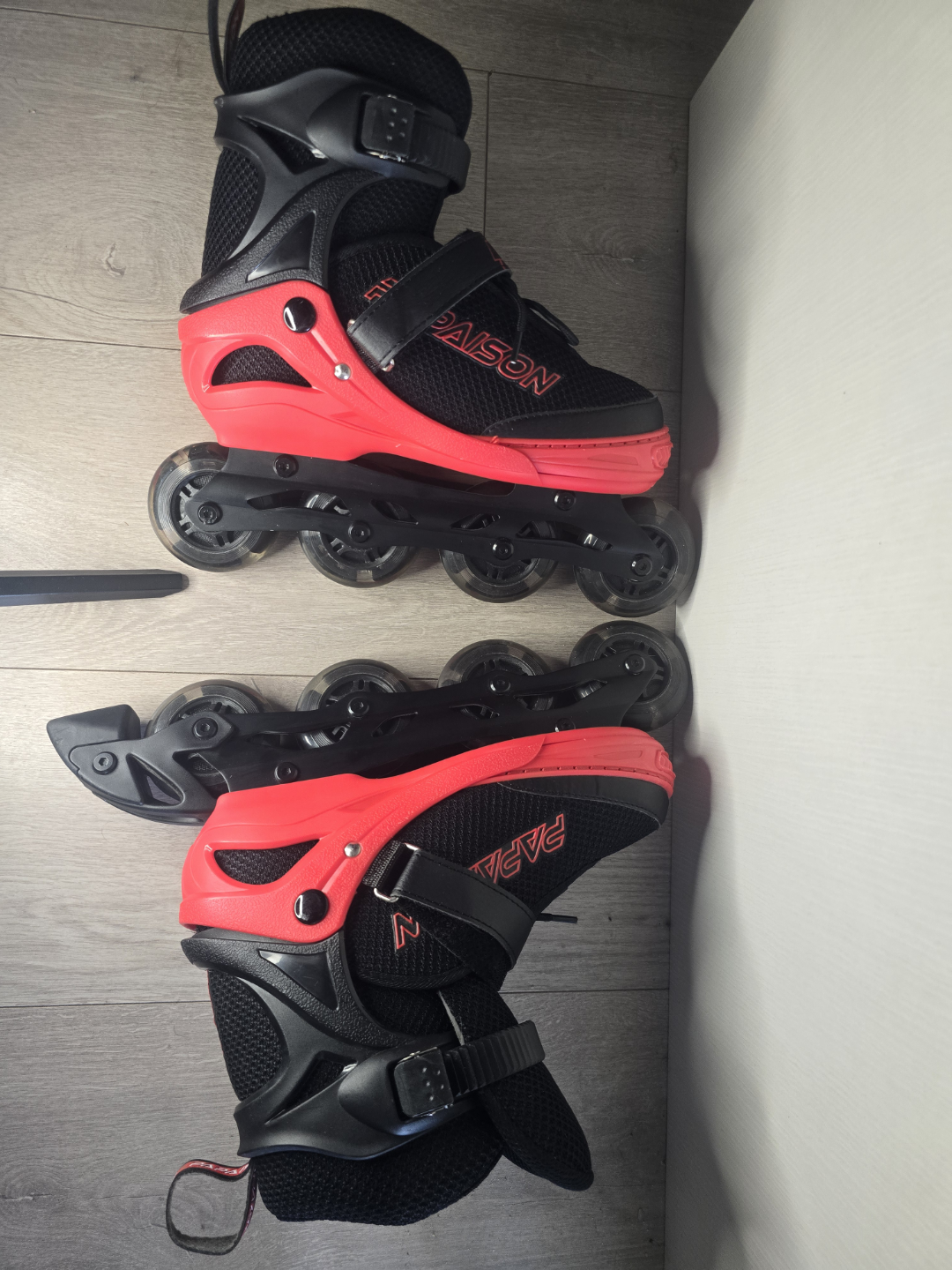 LED Light-up Wheels Rollerblades - photo 2