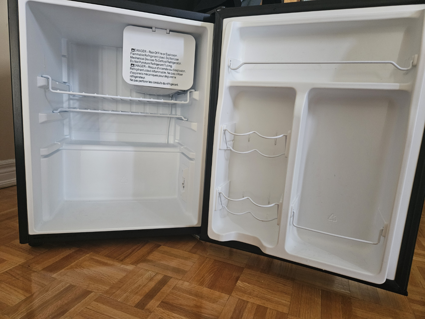 Whirlpool Mini Fridge