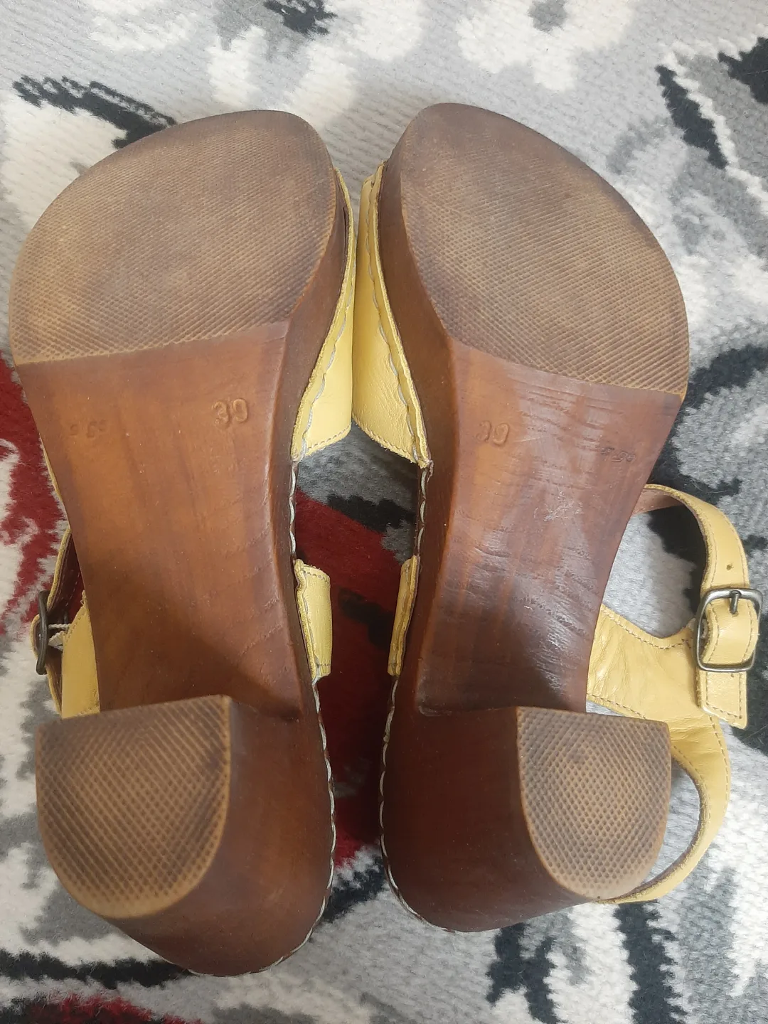 Women's Leather Sandals size 39/8.5 image indicator(6)