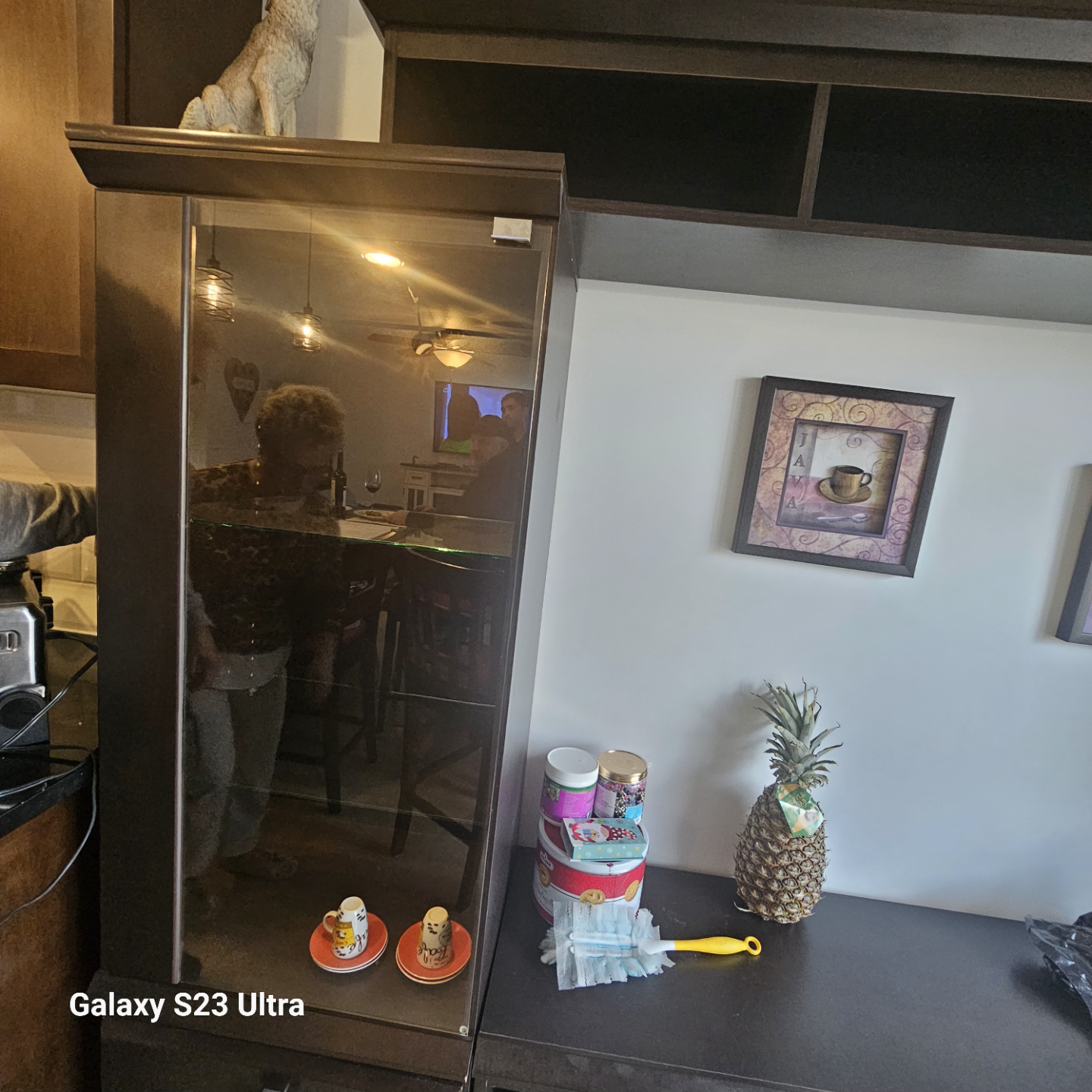 Large Dark Brown Entertainment Center with Glass Doors ❤️ - photo 3