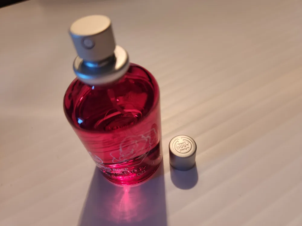 The Body Shop Cassis Rose Eau de Toilette 30ml image indicator(3)