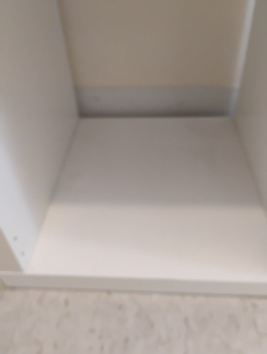 IKEA Kallax 4-cube shelving unit - White - photo 4