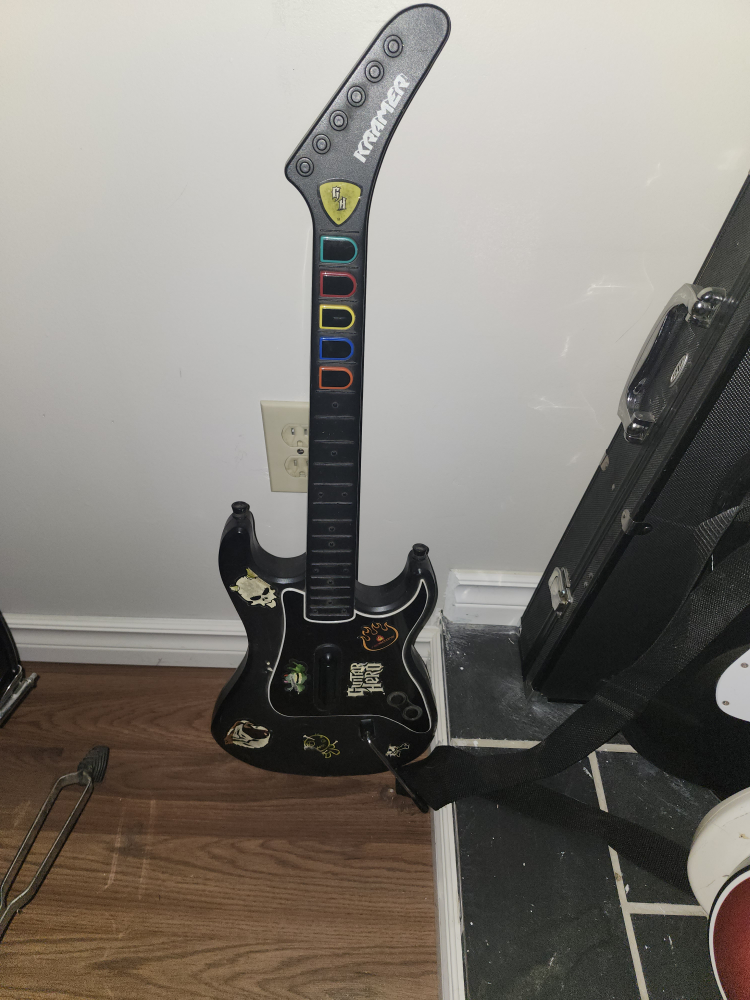 Guitar Hero & Rock Band Wireless Instruments Bundle - photo 3