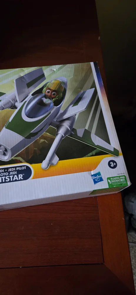Star Wars Young Jedi Adventures Kai Brightstar Vehicle Playset thumbnail