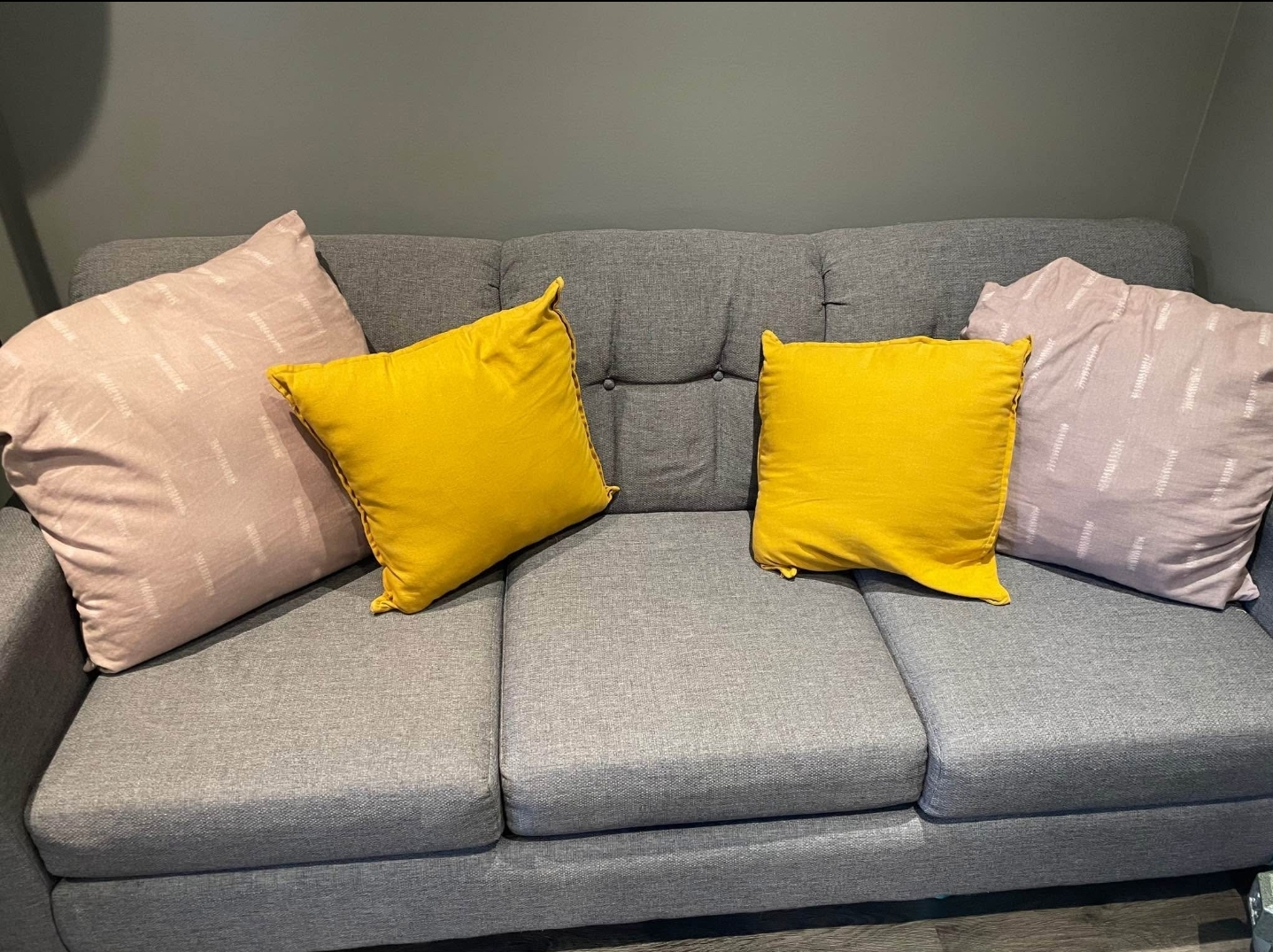 Grey fabric sofa - photo 3