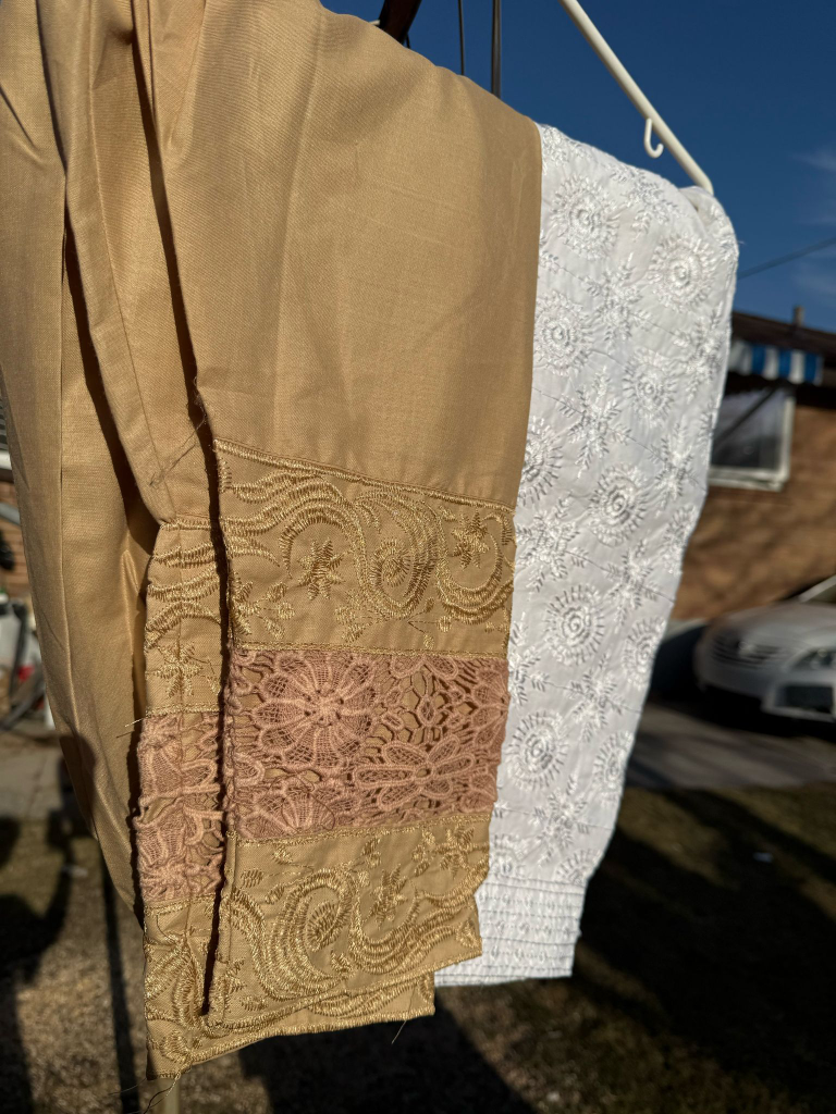 Beautiful three pieces shalwar kameez sets - photo 3