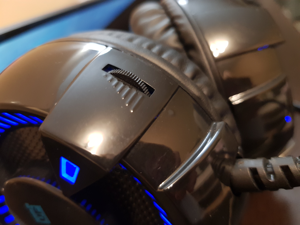 Gaming Headset with LED Lights - photo 2