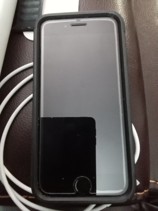 iPhone SE 3 - Black - 64GB - Unlocked - photo 2
