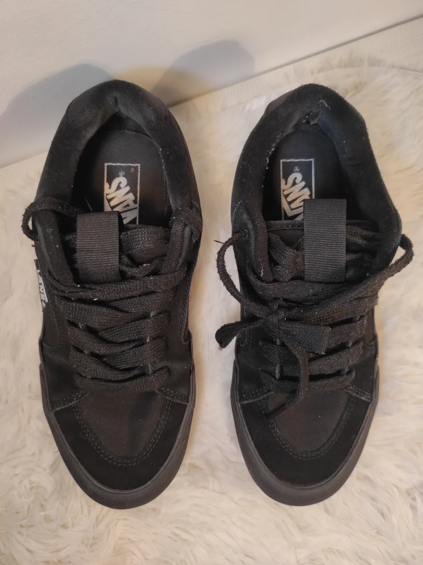 Vans Black Skate Shoes - Size 8.5-9-10 thumbnail