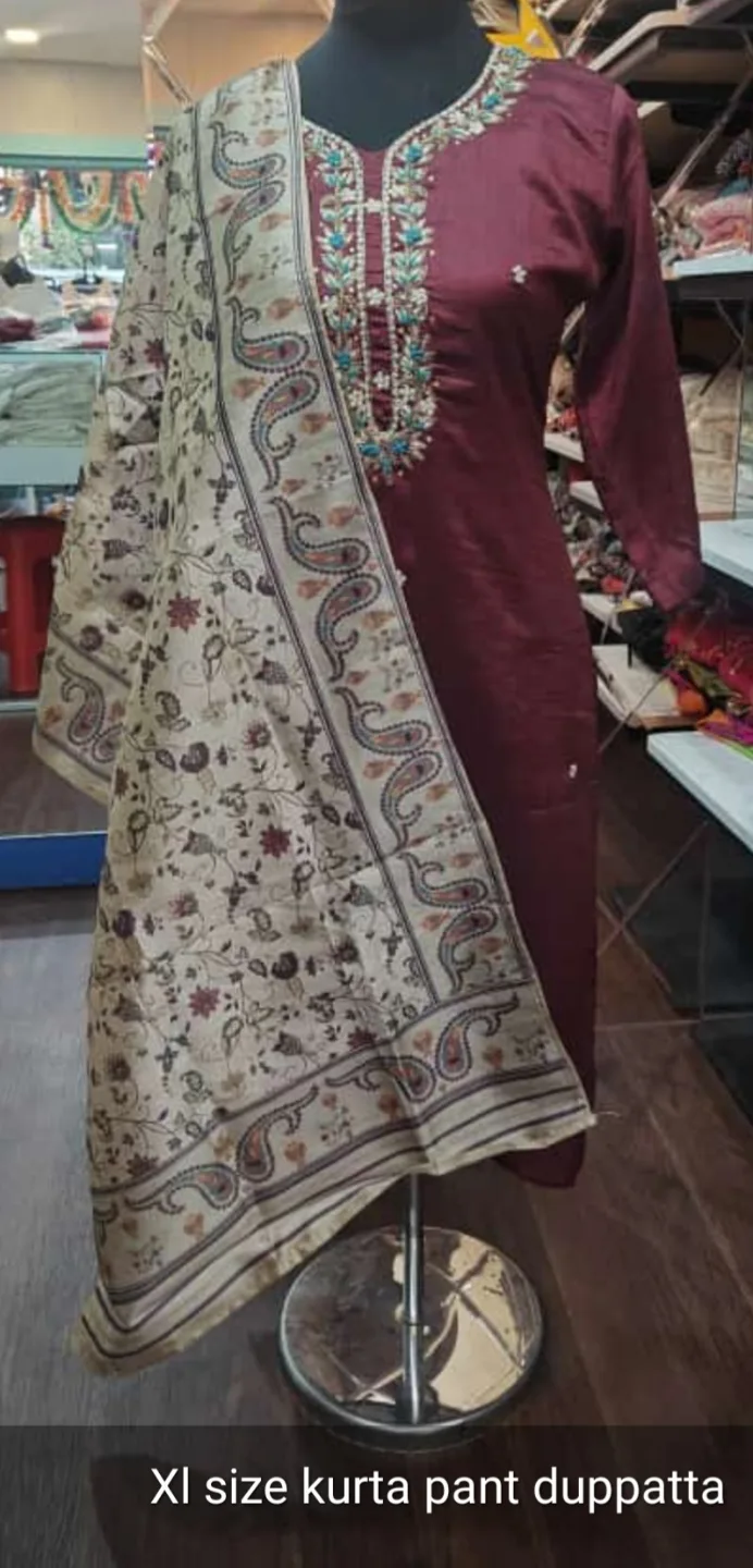 BRAND NEW WOMEN'S 3pc or 2pc salwar/dress sets💚 image indicator(5)