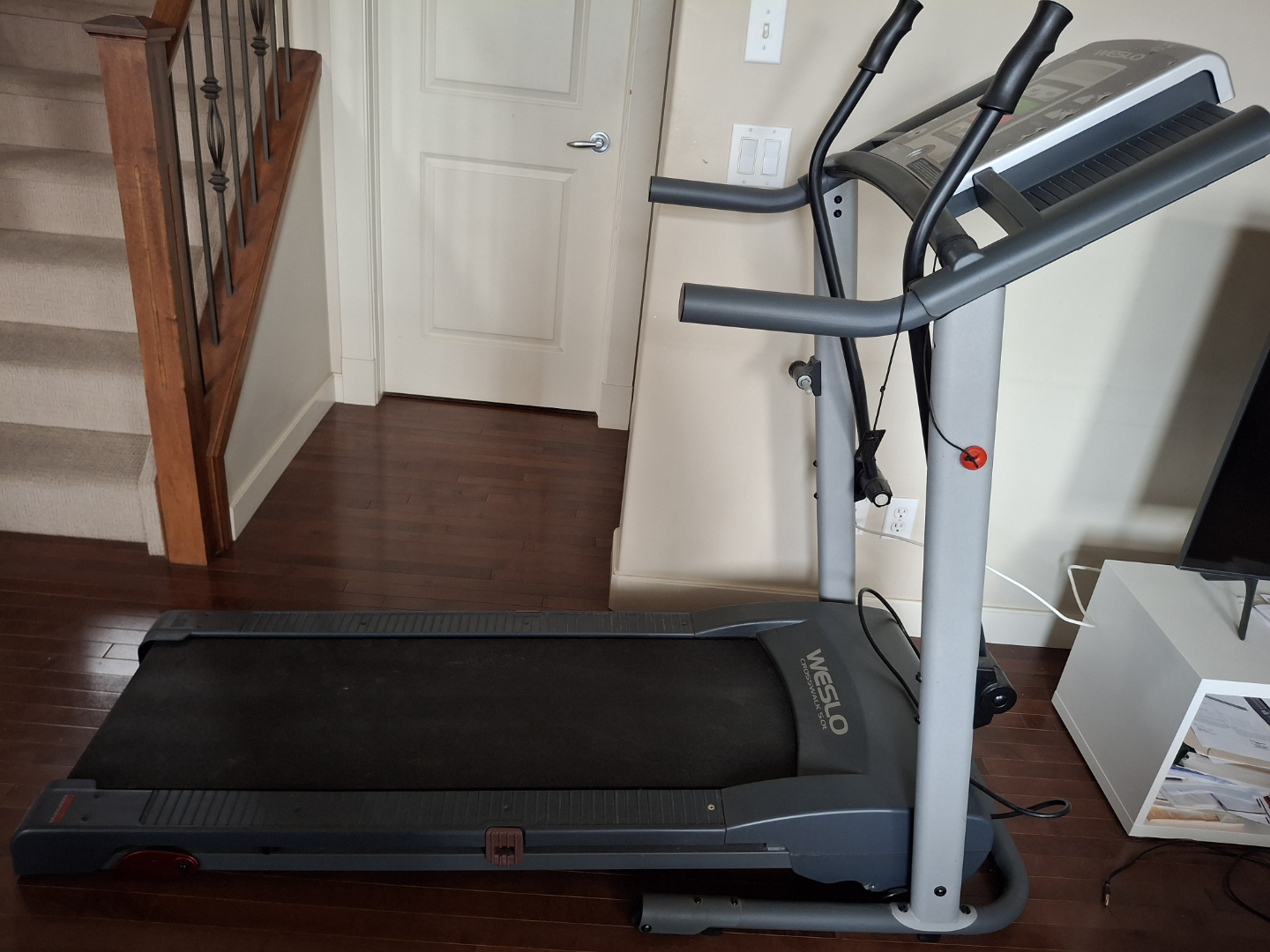 Weslo Treadmill - Excellent Condition - photo 2