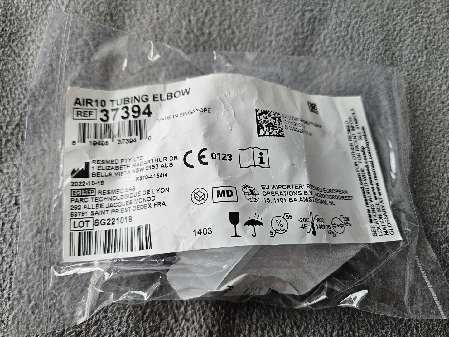 AIR10 Tubing Elbow - CPAP Tubing Connector. Brand New