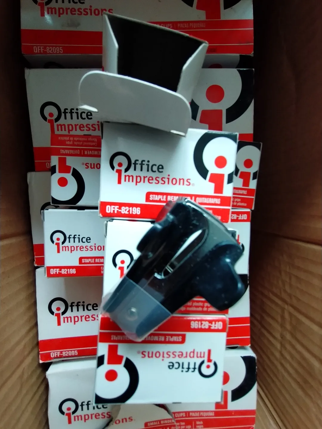 Bulk Office Supplies - Paper Clips, Binder Clips & More! image indicator(3)