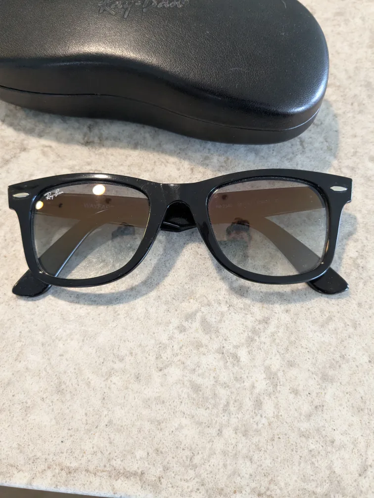 Ray-Ban Wayfarer Sunglasses 💚 image indicator(4)