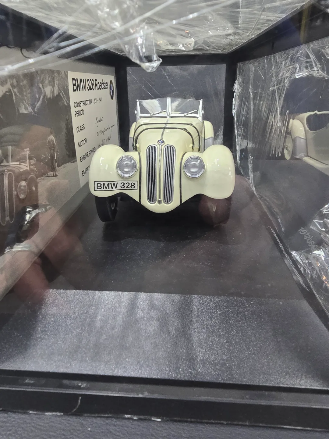 BMW 328 Roadster Model Car in Display Case image indicator(3)
