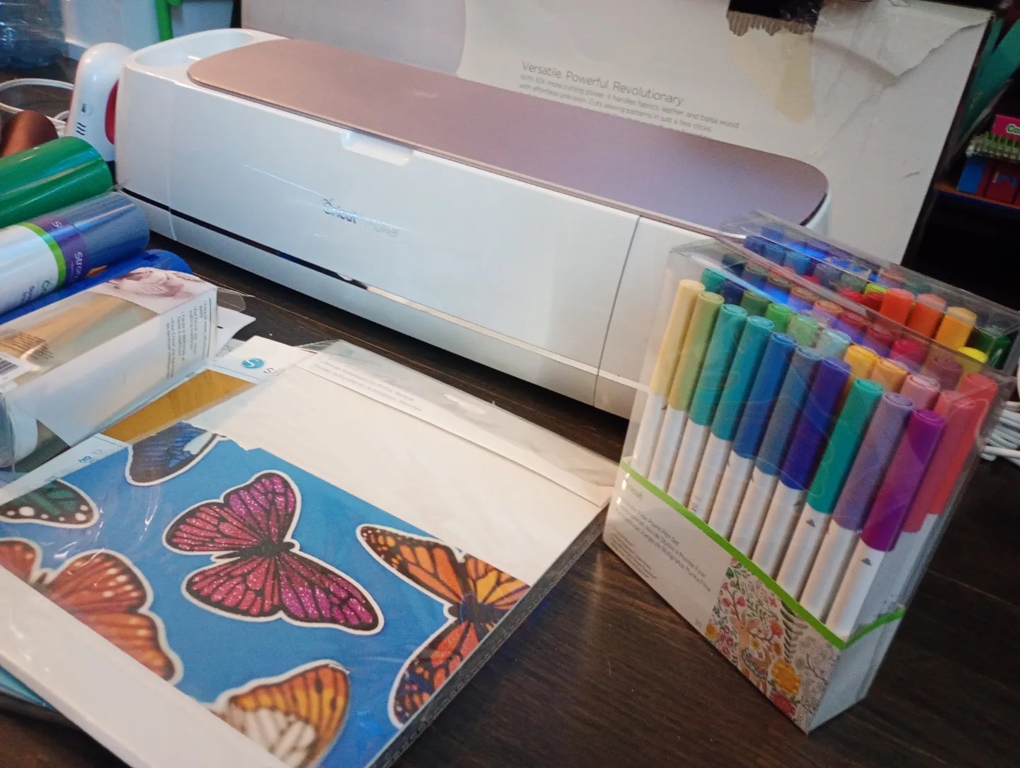 Cricut Maker Bundle with Accessories thumbnail