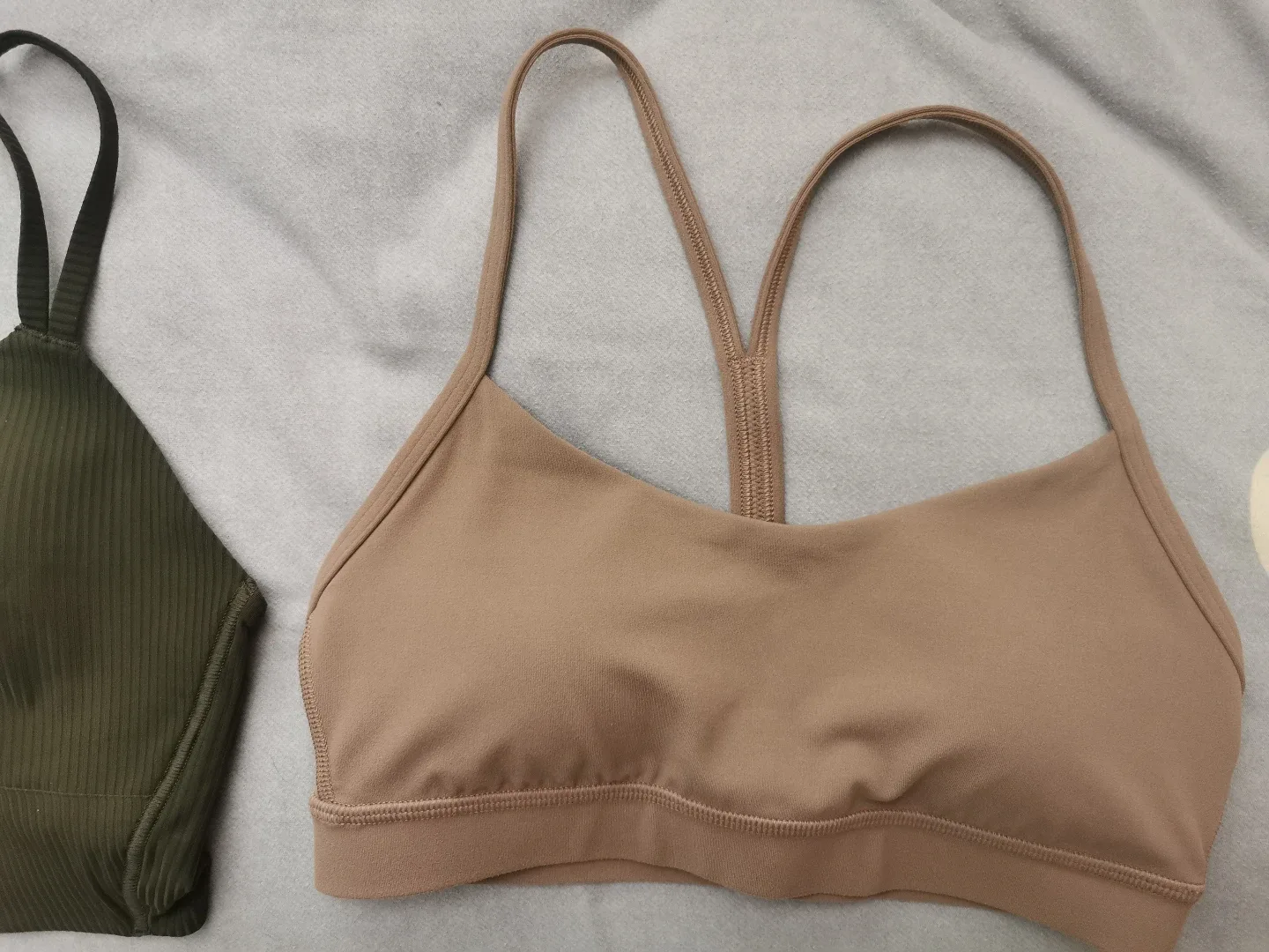 Lululemon Sports Bras image indicator(4)