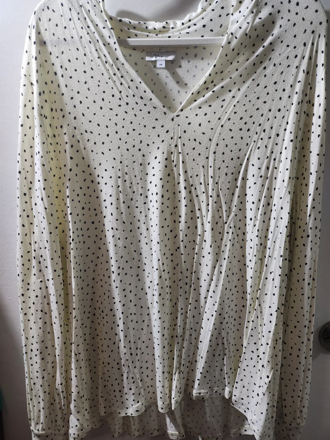 Reitmans Women's Size 2X White & Black Polka Dot Blouse thumbnail