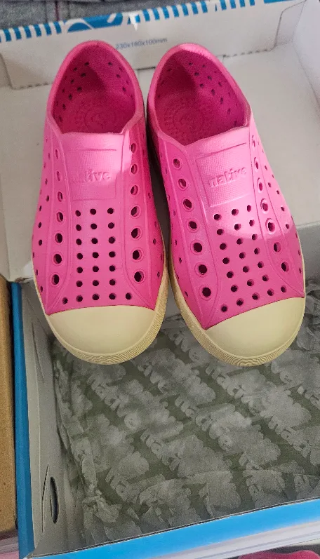 Native Shoes Pink Slip-On Shoes - Size 11 thumbnail