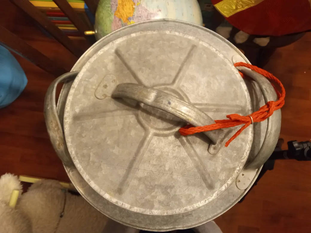 Vintage Igloo 5 Gallon Water Cooler 💚 image indicator(3)