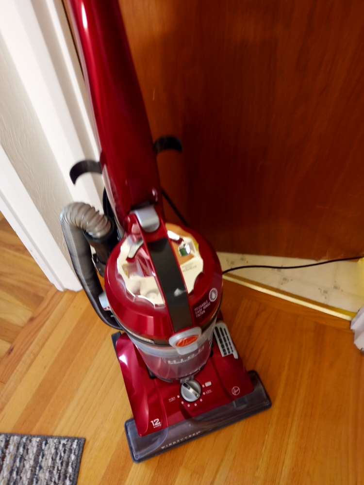 Hoover WindTunnel High Performance Vacuum Cleaner - photo 4
