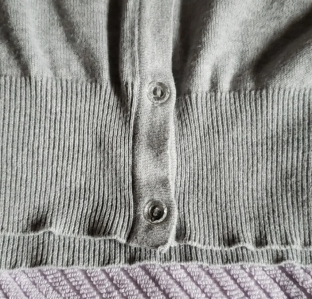 💚 grey cardigan sweater with lace shoulders image indicator(4)