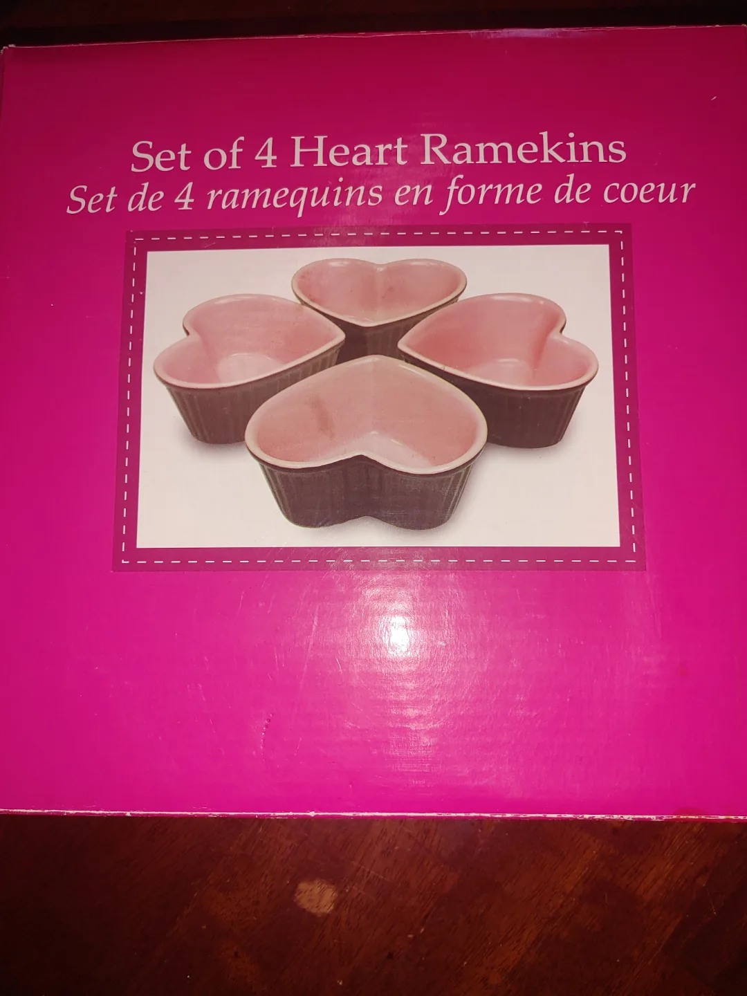 Set of 4 Heart-Shaped Ramekins thumbnail