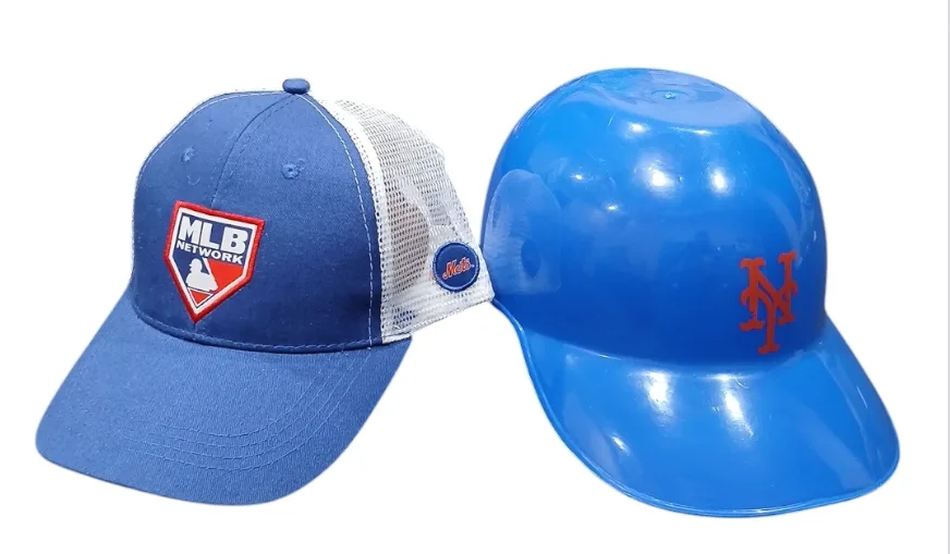 New York Mets Bundle: Hat, Helmet, and Dunkin' Donuts Mug image indicator(3)