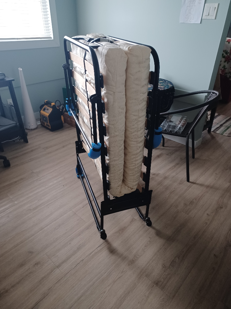 Folding Mattress with Wheels