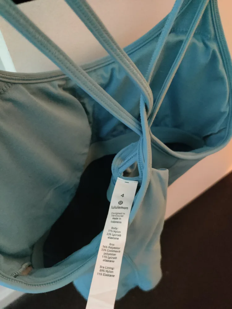Lululemon cami tank top size 4 image indicator(3)