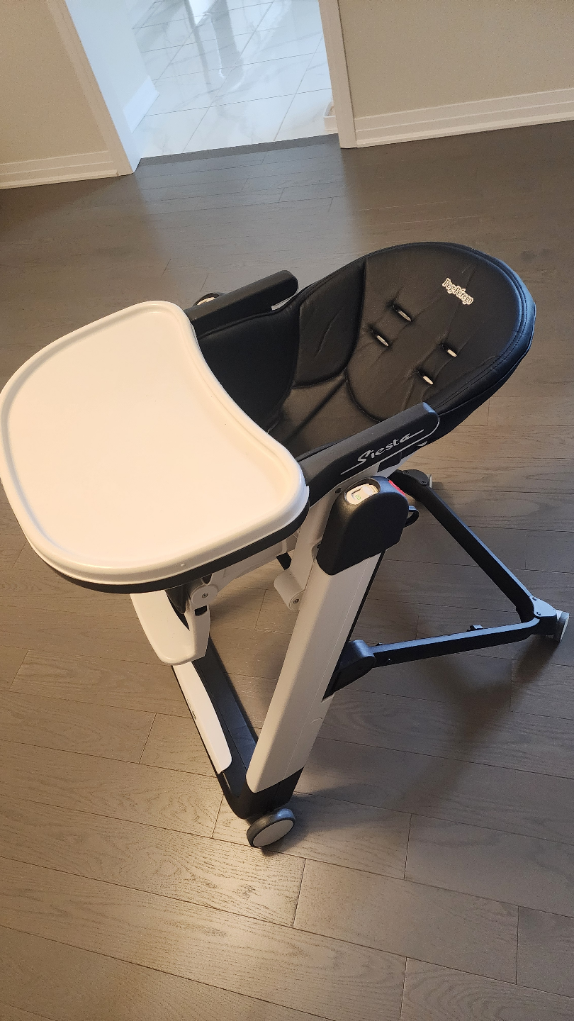Peg Perego Siesta High Chair - Black and White - photo 3