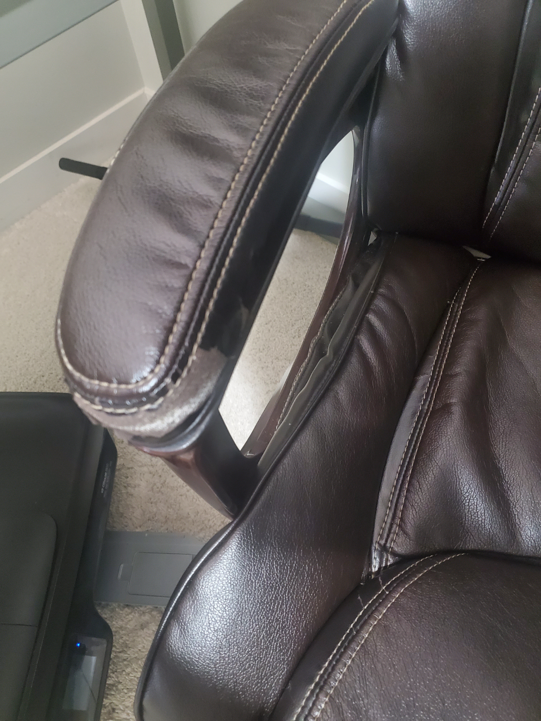 L shaped Desk & Office Chair - photo 4
