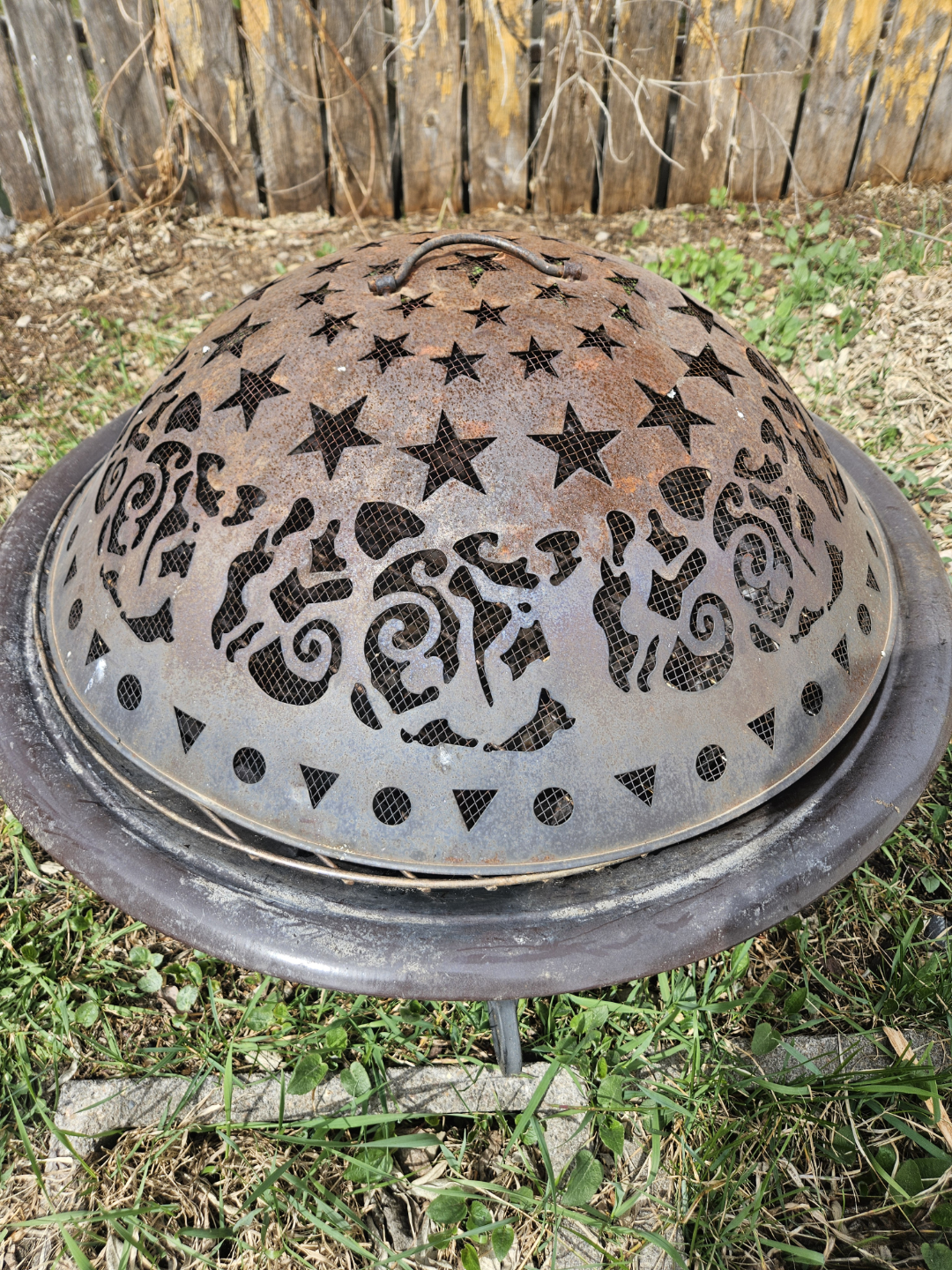 Rustic Metal Fire Pit Cover with Star and Floral Design - photo 2
