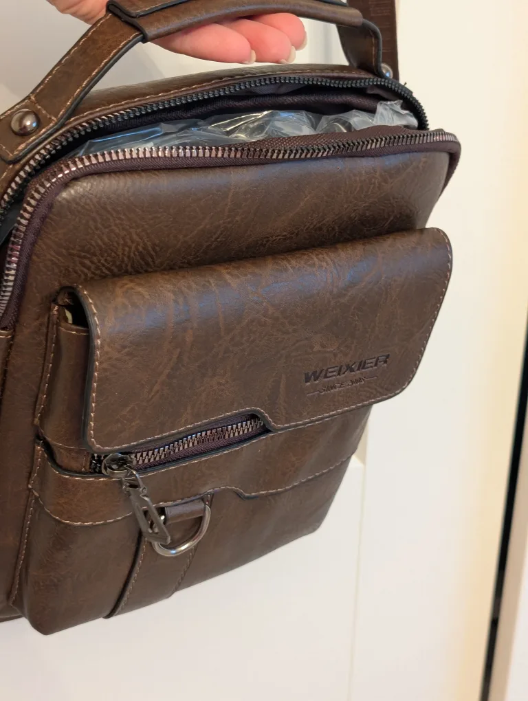 Brand New Genuine Leather  Men's Shoulder Bag image indicator(5)