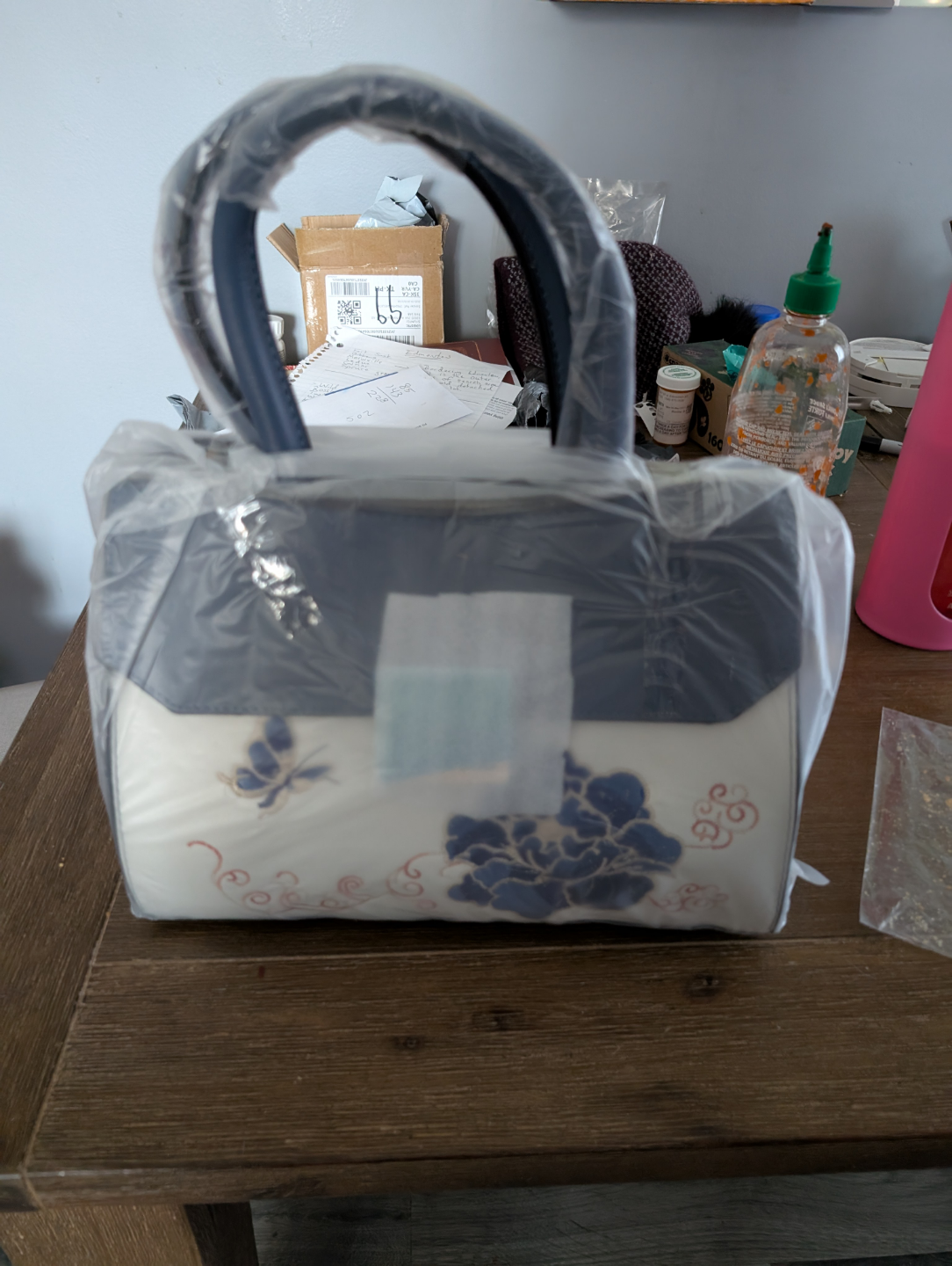 New Elegant Handbag with Floral Embroidery - photo 2