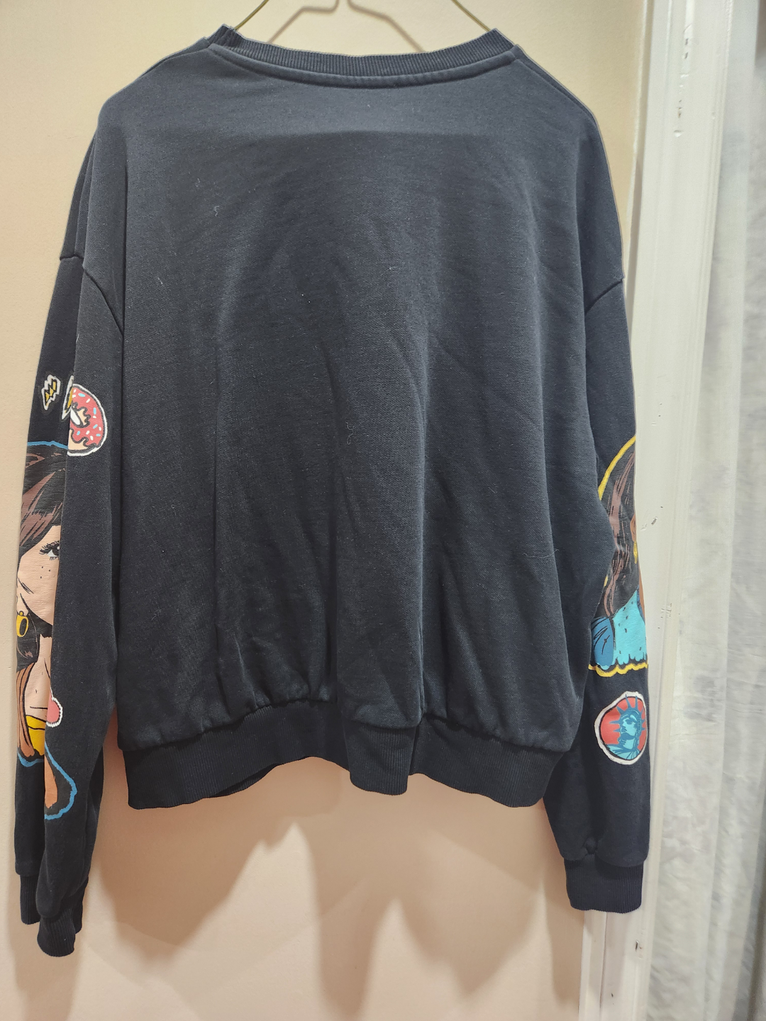 Zara Women's Graphic Sweatshirt - photo 2