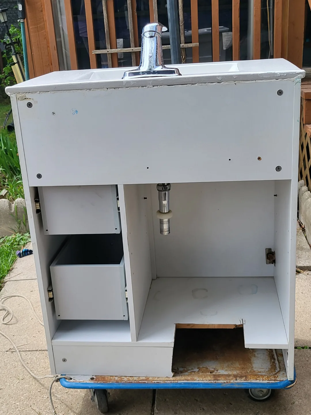 White Vanity with Sink - Excellent Condition image indicator(7)